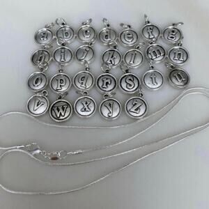 Initial pendant necklace NEW